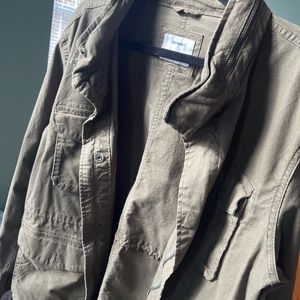 NWT Old Navy jacket. Men L
